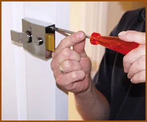 Interstate Locksmith Shop Santa Monica, CA 310-975-3526 - 13-lock-replace